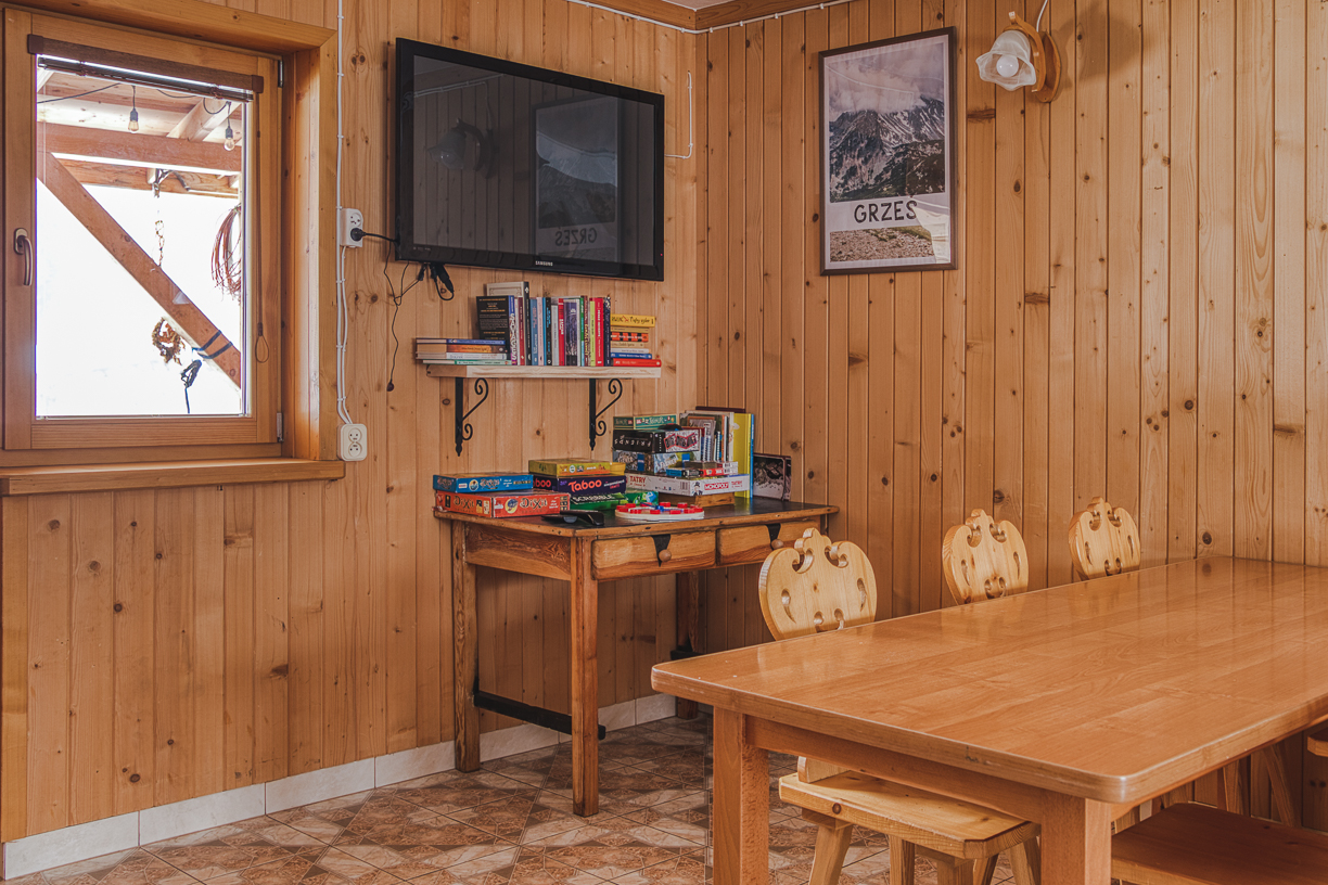 kiry 9 jadalnia kuchnia (2)