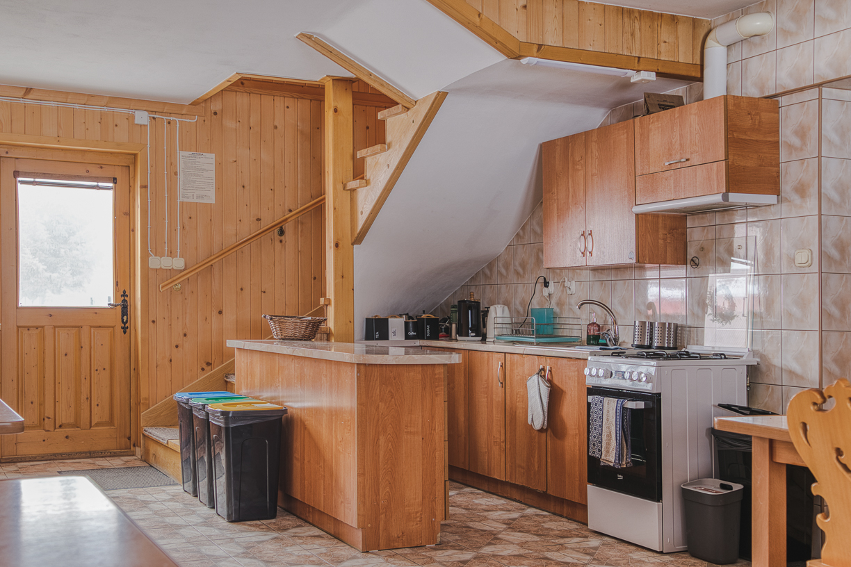 kiry 9 jadalnia kuchnia (3)